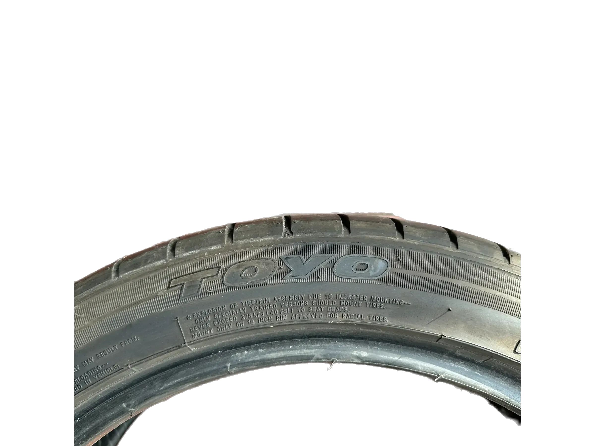 2x Sommerreifen 215/45 R18 89W Toyo 2020 7mm