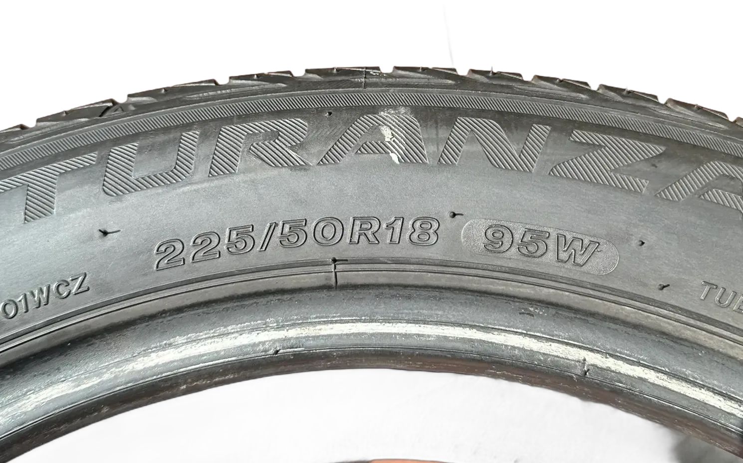 2x Sommerreifen 225/50 R18 95 W Bridgestone 2016 5,8mm